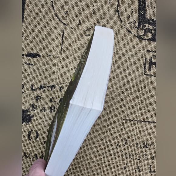 The Chance by Karen Kingsbury Paperback Book - Picture 5 of 10